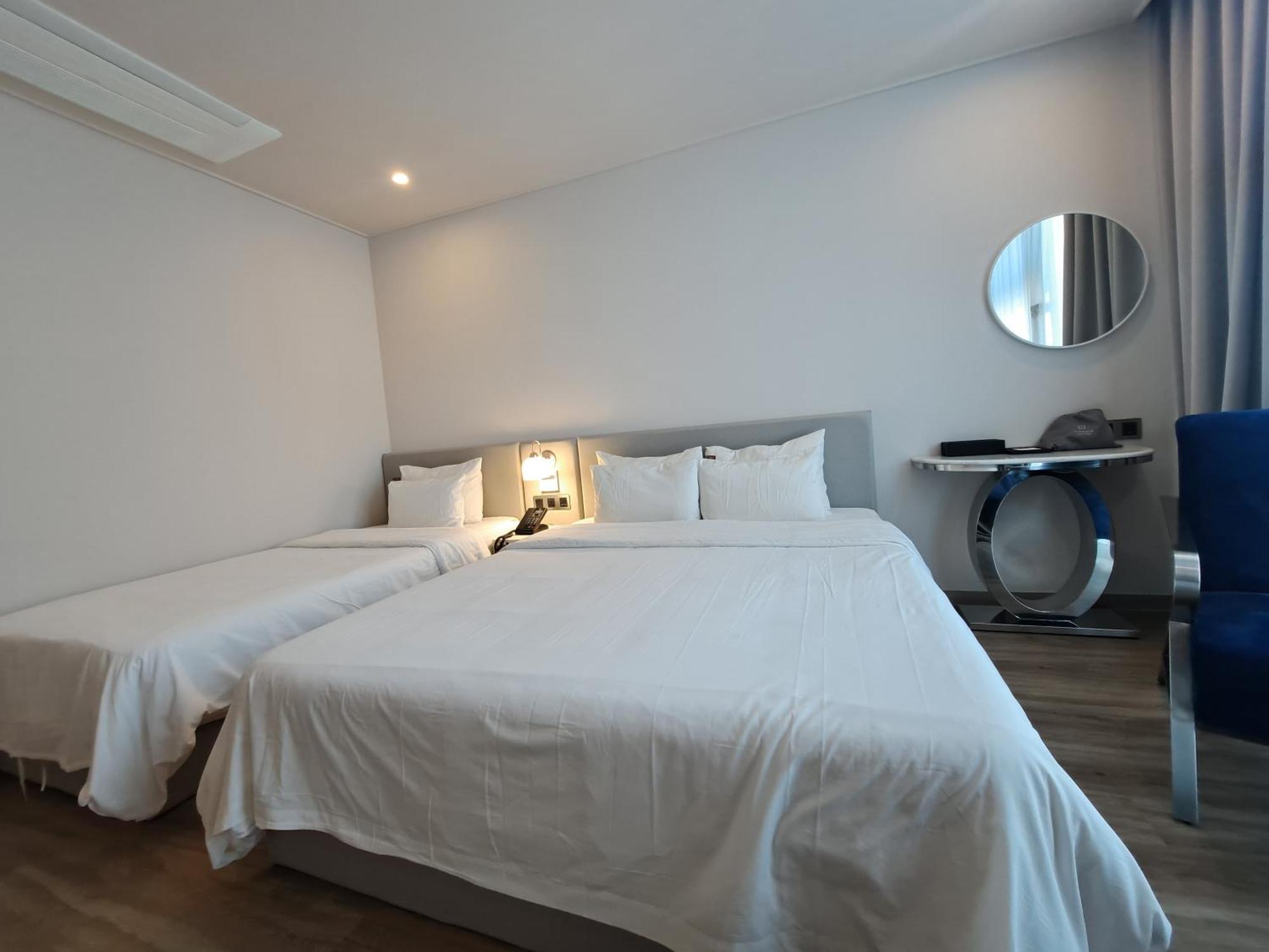 Ocean The Point Hotel Busan Exterior photo